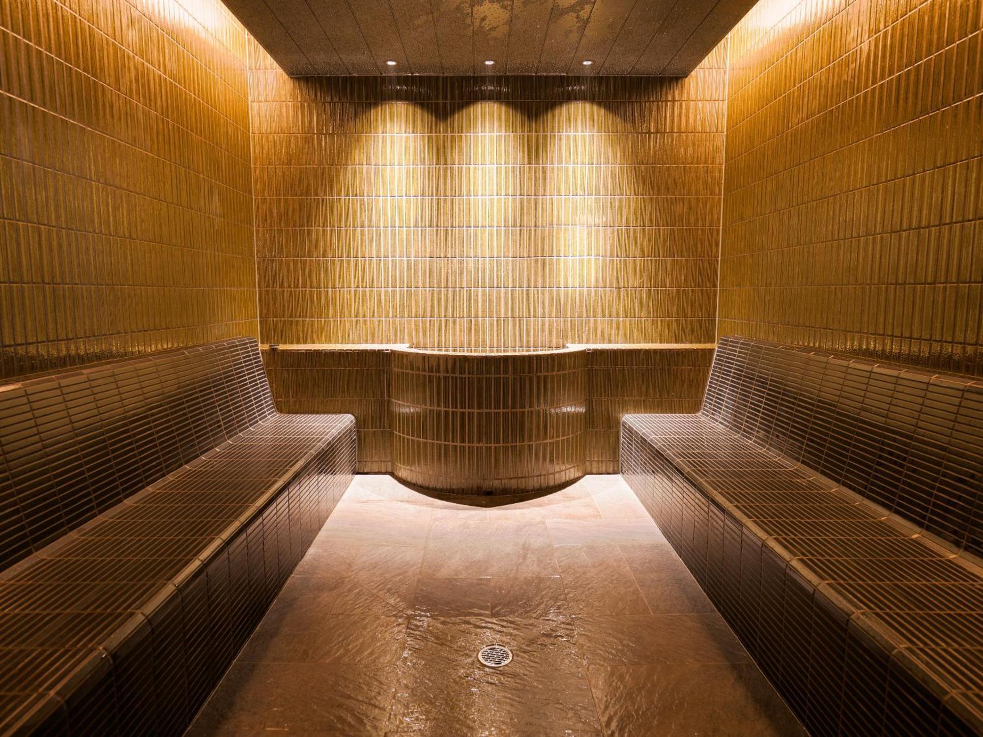 Ooedo Onsen Monogatari Premium Yoshinoya Irokuen Hotel คากะ ภายนอก รูปภาพ