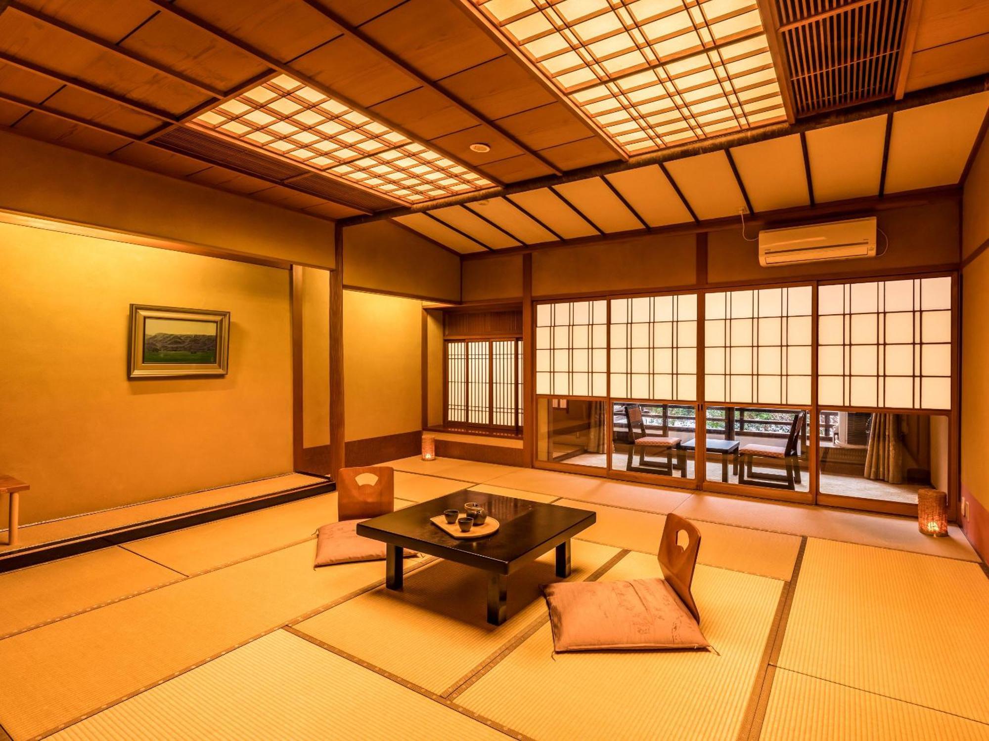 Ooedo Onsen Monogatari Premium Yoshinoya Irokuen Hotel คากะ ภายนอก รูปภาพ