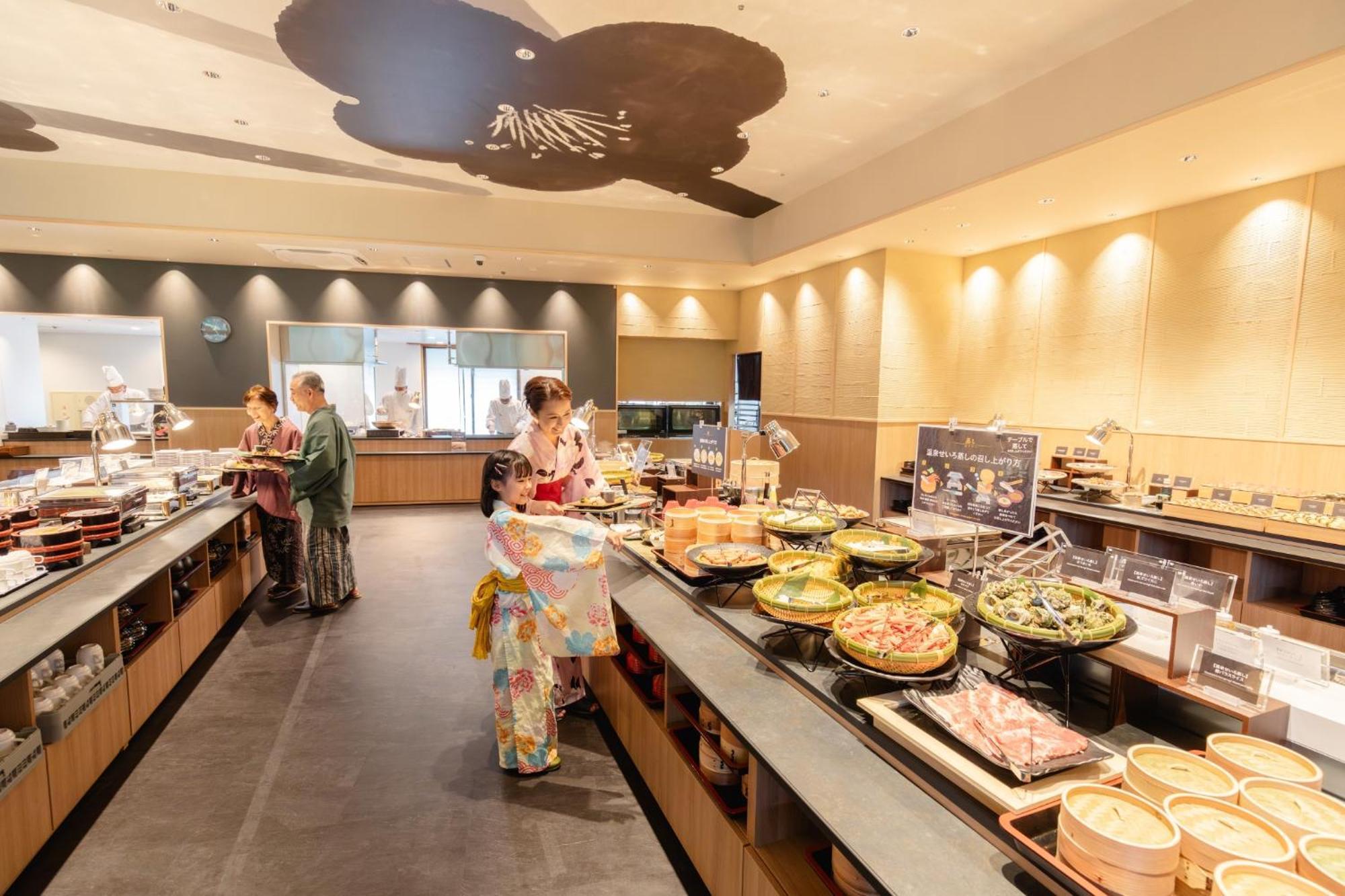 Ooedo Onsen Monogatari Premium Yoshinoya Irokuen Hotel คากะ ภายนอก รูปภาพ
