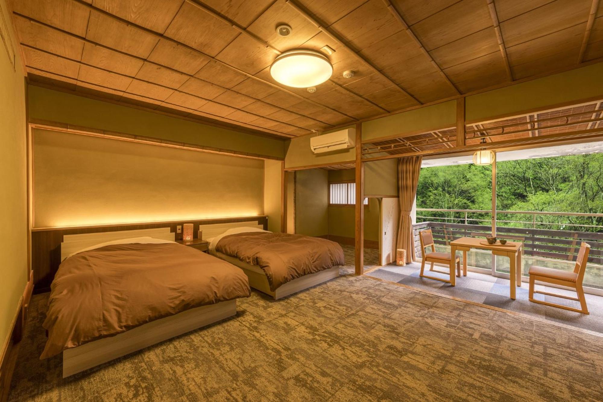 Ooedo Onsen Monogatari Premium Yoshinoya Irokuen Hotel คากะ ภายนอก รูปภาพ